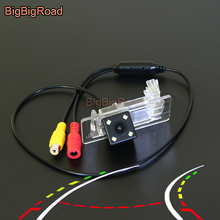 BigBigRoad Car Intelligent Dynamic Trajectory Tracks Rear View Bakcup Camera For Volkswagen  Touraeg passat sharan 2011 - 2016 2024 - buy cheap