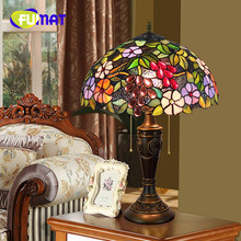 Креативная Витражная лампа FUMAT в американском ретро-стиле с изображением винограда, Тиффани, для гостиной, спальни, розы, прикроватная лампа для бара, настольная лампа 2024 - купить недорого