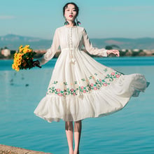 Летнее платье 2020 женское повседневное пляжное шифоновое белое кружевное платье в винтажном стиле с цветочной вышивкой вечерние платья Vestidos Mujer 2024 - купить недорого