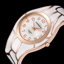2020 New Fashion Top Brand Ladies Watch Rose Gold Wide Wrist Watch Classical Women Quartz Wristwatch Girl Clock Relogio Feminino 2024 - buy cheap