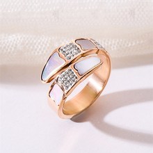 Joyería fina de cristal para mujer, conjunto individual de joyas de acero de titanio con carcasa natural en forma de serpiente, 2020 2024 - compra barato