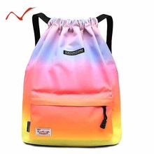 Водонепроницаемая спортивная сумка с градиентом на шнурке, женский спортивный рюкзак для тренировок, плавания, фитнеса, софтбэка, сумка для серфинга 2024 - купить недорого