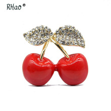 RHao-broche de cereza esmaltado rojo para mujer y niña, alfileres con hojas de cristal, ramillete de fruta, accesorios de ropa, broches, collar 2024 - compra barato