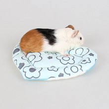 1PC Lovely Heart Shape Scratch Resistant Small Animal Pet Rabbit Cage Guinea Pig Hamster Squirrel House Cage Nest Mat Toy 2024 - buy cheap