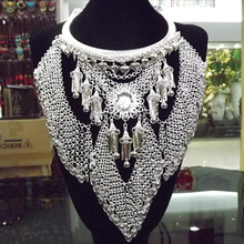 Женское Ожерелье в этническом ретро-стиле с крупными цветами и кисточками 2024 - купить недорого
