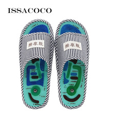 ISSACOCO-Zapatillas de masaje para hombre, sandalias, zapatos de verano para interiores, chanclas con rayas azules, zapatillas de masaje de pies con imán 2024 - compra barato