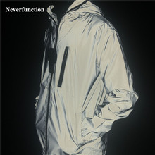 Мужская весенне-осенняя Ночная Светоотражающая куртка-бомбер с капюшоном в стиле хип-хоп, Повседневная Свободная ветровка, водонепроницаемые пальто размера плюс 3XL 4XL 2024 - купить недорого