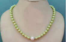 Collar de joyería clásica para mujer, cuenta redonda verde claro de 8mm, colgante blanco de 12mm, collar de perlas de concha de Mar del Sur Natural 18 ''45cm 2024 - compra barato