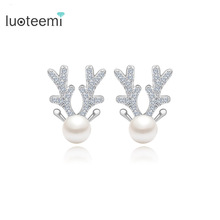 LUOTEEMI Stud Earrings for Women 2021 White Elk Animal Imitation Pearl Cute Accessories for Women Christmas Gifts Dropship Arete 2024 - buy cheap