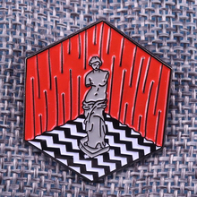 Twin peaks enamel pin peculiar statue brooches iconic black white floor badge David Lynch movie fans gift cube art accessories 2024 - buy cheap