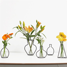 Minimalista abstrato vaso de ferro flores secas vaso racks nórdico ornamentos de flores decoração de festa para casa vaso abstrato preto linhas 2024 - compre barato