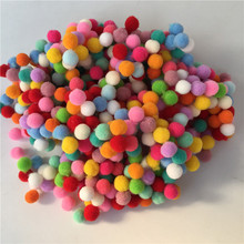 Bolas de pelúcia coloridas de pompom e pompons 8mm, acessórios de decoração para festa de casamento e artesanato diy de 600 2024 - compre barato