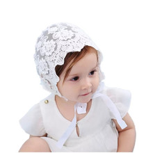 Кружевная шапочка для маленьких девочек; летняя шапочка для младенцев; милый цветочный чепчик принцессы; реквизит для фотосессии для малышей; Милая Кружевная шапочка для малышей 2024 - купить недорого