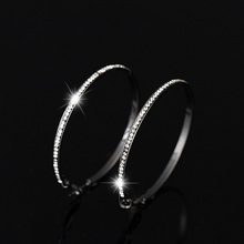 Yfjewe 2018 nova moda elegante 5.5cm de diâmetro cristal frisado hoop brincos para mulheres brincos de festa jóias para mulher e080 2024 - compre barato