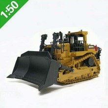 Alloy Diecast Crawler Bulldozer Model 1/50 Tracked Engineering Track Car High Simulation Collection Metal Toys For Boys Kids 2024 - buy cheap