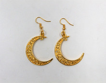 Pendientes de estilo Luna para mujer y niña, 1 par, Color dorado, el mejor regalo, Wholesale-A1-06 2024 - compra barato