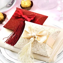 50 шт., романтическая Подарочная коробка с кисточками, элегантные красные роскошные украшения, с бантом, для вечеринок, милые подарки, складная коробка для свадебных конфет 2024 - купить недорого