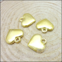 Pingente de coração banhado a ouro 150 peças, berloques para pulseira de liga de zinco, colar diy, descobertas de joias de metal 2024 - compre barato