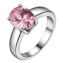 Кольцо женское из серебра 925 пробы с крупным розовым Цирконом 2024 - купить недорого