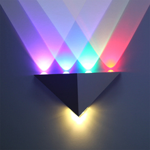 Luminária de parede em led triangular, de alumínio, alta potência, lâmpada de translucidus, luz de projeto de luz noturna 2024 - compre barato