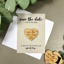Personalizar fecha nombres madera, grabado tarjeta Ahorre la fecha invitaciones de boda imanes de tarjeta de invitación de boda corazón verano 2024 - compra barato