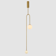 Современная подвесная светодиодная лампа, простой современный светильник в скандинавском стиле черного и золотого цвета с круглыми стеклянными шариками для столовой, спальни, фойе 2024 - купить недорого