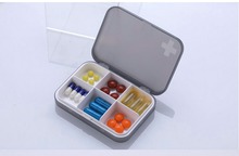 Caja de pastillas pequeña portátil Mini una caja de pastillas transparente semanal Medicina contenedor embalaje sellado al aire libre 2024 - compra barato