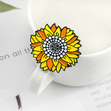 Cartoon plant Brooch Yellow Sun Flower Brooches Enamel Pin badge For Women Scarf Sweater Bag accessories women Jewelry kid Gift 2024 - buy cheap