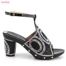 Doershow mujeres italianas Sexy tacones altos bombas nueva llegada negro diamantes de imitación diseño señoras bombas africanas sandalia zapatos parte UP1-3 2024 - compra barato