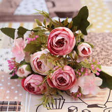Híbrido 28 cm alta flor artificial bouquet artificial Europeu pequeno Tea rose bouquet flor casa casamento decoração de Natal 2024 - compre barato