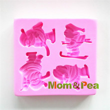 Mom&Pea 0479 Free Shipping Santa Claus Shaped Silicone Mold Cake Decoration Fondant Cake 3D Mold 2024 - buy cheap