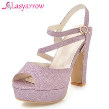 Lasyarrow-zapatos de gladiador dorados y plateados para mujer, calzado de plataforma con punta abierta parpadeante, tacones altos y gruesos, 32-43 talla grande, verano 2018 2024 - compra barato