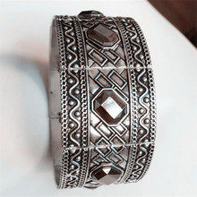 Charm Carving Pattern Gold Silvr Alloy Vintage Bangles Bracelets For Women New Fashion 5 Color Crystal Wide Bracelet Men Jewelry 2024 - buy cheap