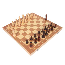 O envio gratuito de 2020 portátil magnético tinta verde madeira dobrável placa embutida chessman inlining embalagem xadrez para crianças presente 2024 - compre barato