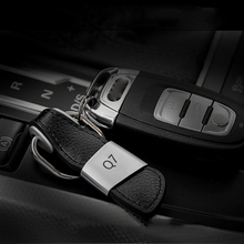 Llavero con Logo de coche, accesorios de Interior de coche para Audi Q7 4M SUV Quattro 2024 - compra barato