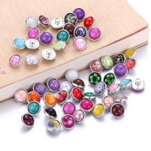 Pulseiras e braceletes de resina para mulheres, 10 estilos misturados, 12mm, 18mm, botões de pressão de metal, joias, enfeites para presente 2024 - compre barato