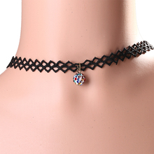 Сексуальное ажурное кружевное черное ожерелье-чокер короткое винтажное ожерелье в стиле панк с цветными стразами Чокер ожерелья Collier Femme 2024 - купить недорого