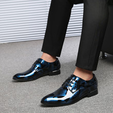 Zapatos de vestir para Hombre, calzado Formal de charol, estilo británico, para banquete, talla grande 37-50 2024 - compra barato