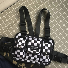 Модная черно-белая нагрудная сумка в клетку для мужчин Канье West, хип-хоп, уличная тактическая нагрудная сумка, жилетка, сумка-бум 2024 - купить недорого