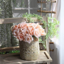 27 см 6 цветочных головок 3 бутона искусственные розы свадебный букет украшение для дома вечерние Цветочные подружки невесты розовая Королевская роза из шелка цветок 2024 - купить недорого
