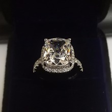 Блестящее 5Ct кольцо с бриллиантами в форме подушки никогда не выцветает 2024 - купить недорого