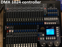 Consola de escenario profesional DMX 1024, equipo de controles, disco, club, DJ, controlador DMX, cabezal móvil LED 2024 - compra barato