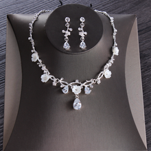 Conjuntos de jóias de casamento para a noiva moda feminina colar de cristal brincos festa de aniversário meninas jóias conjunto de jóias africanas 2024 - compre barato