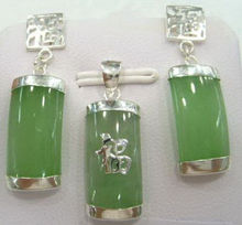 Novo estilo de venda quente *** pingente jade com gargantilha verde natural conjunto de brincos fashion festa de casamento joias 2024 - compre barato