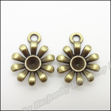 250 piezas Vintage encantos flor colgante bronce antiguo aleación de Zinc ajuste pulsera collar DIY joyería de Metal 2024 - compra barato