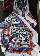 2015 las últimas mujeres Vintage Floral cuentas borla bufanda de las mujeres nueva seda viscosa calidad bufanda 5 unids/lote envío gratis 2024 - compra barato