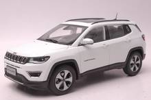 Модель литая в масштабе 1:18 для Jeep COMPASS 2017, белый SUV, игрушечный автомобиль из сплава, миниатюрный коллекционный подарок 2024 - купить недорого