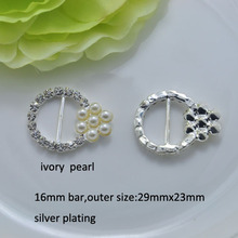 (J0566)  rhinestone buckle for wedding invitation, with ivory pearl 2024 - buy cheap