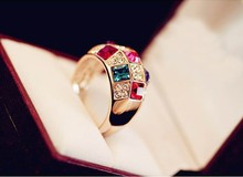 Новые модные роскошные Австрийские хрустальные женские свадебные кольца для женщин ретро красочные розовое золото кольцо в виде цветка, ювелирное изделие 2024 - купить недорого