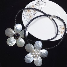 Natural white shell handmade woven flower freshwater pearl necklace 18" 2024 - buy cheap